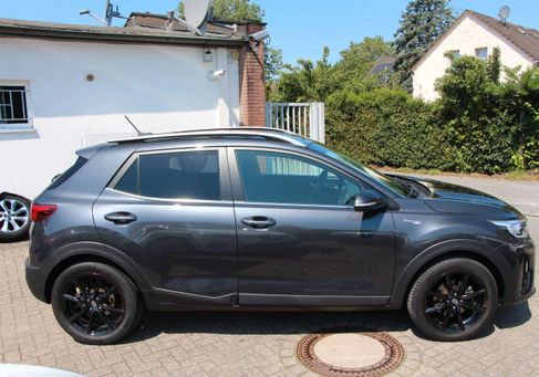 Kia Stonic, 2018