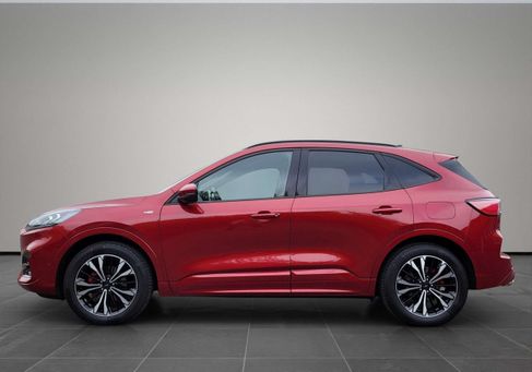 Ford Kuga, 2022