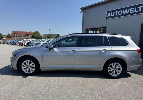 Volkswagen Passat Variant, 2023
