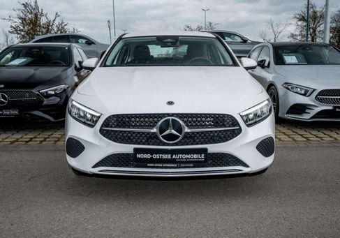 Mercedes-Benz A 250, 2025