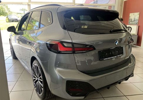 BMW 220, 2022 3