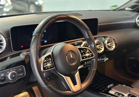 Mercedes-Benz CLA 220, 2020