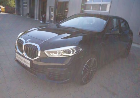 BMW 118, 2023 3