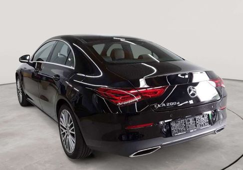 Mercedes-Benz CLA 200, 2022