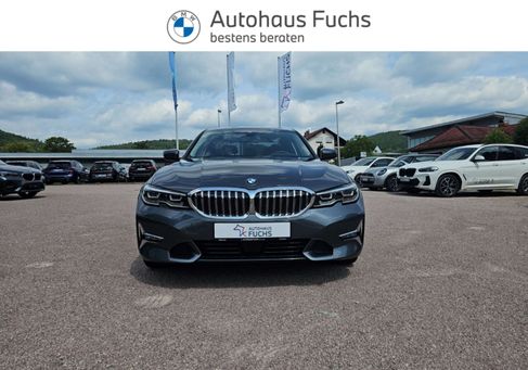 BMW 320, 2019
