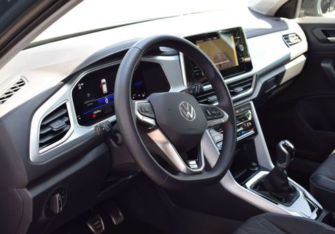 Volkswagen T-Roc, 2025