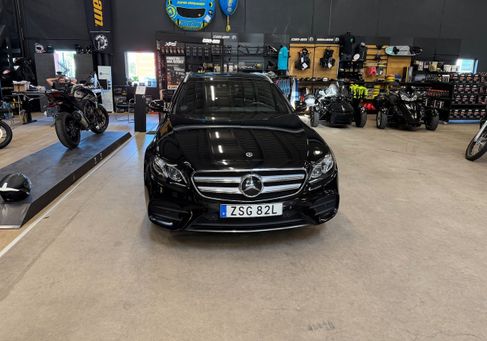 Mercedes-Benz E 300, 2019 3