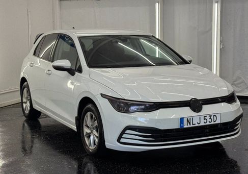 Volkswagen Golf, 2021