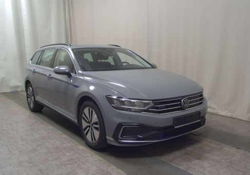 Volkswagen Passat Variant, 2022 3
