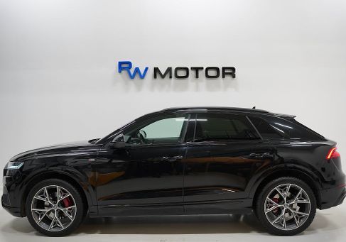 Audi Q8, 2020