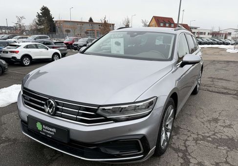 Volkswagen Passat Variant, 2022