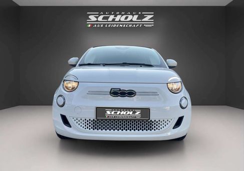 Fiat 500, 2024