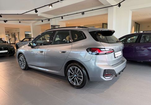 BMW 218, 2025 3