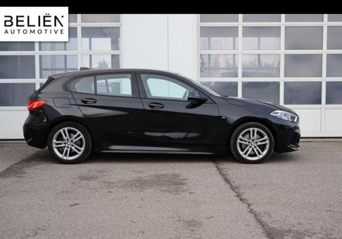 BMW 1 Serija, 2021