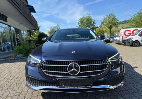Mercedes-Benz E 300, 2022 2