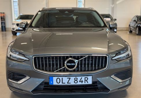 Volvo V60, 2021