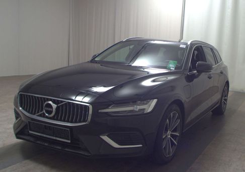 Volvo V60, 2021