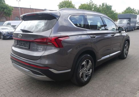 Hyundai Santa Fe, 2022 3