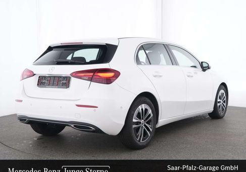 Mercedes-Benz A 180, 2025