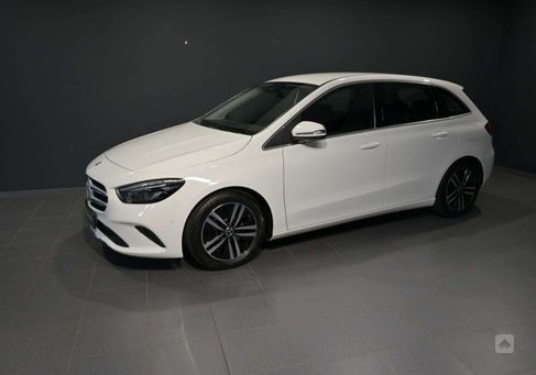 Mercedes-Benz B 200, 2020