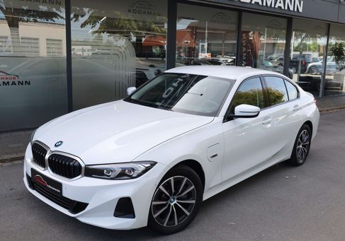 BMW 320, 2022