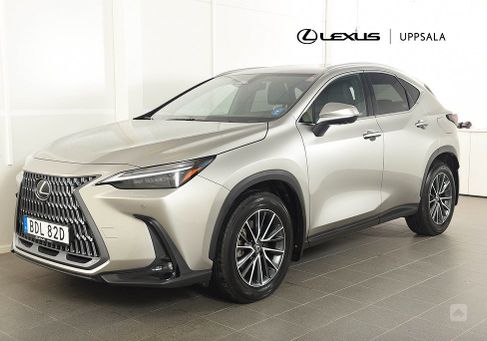 Lexus NX, 2023