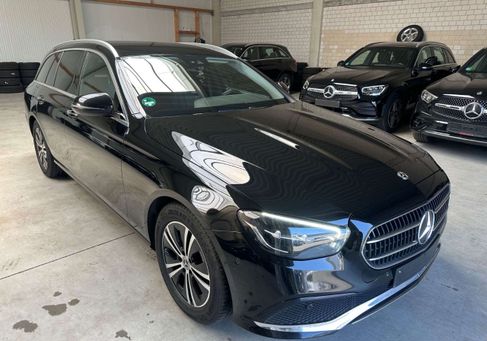 Mercedes-Benz E 220, 2023 2