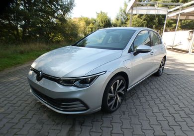 Volkswagen Golf, 2021