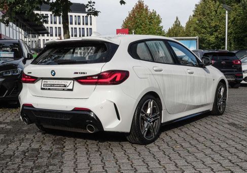 BMW 135, 2022