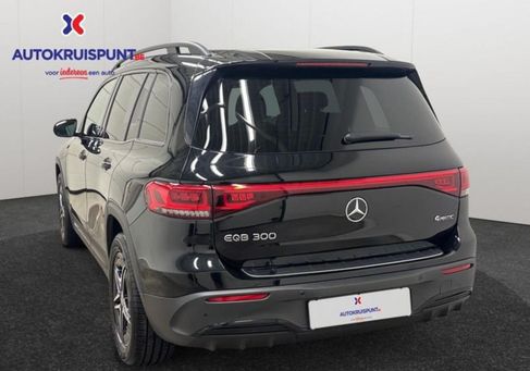 Mercedes-Benz EQB, 2022 2