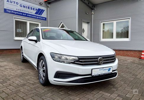 Volkswagen Passat, 2020