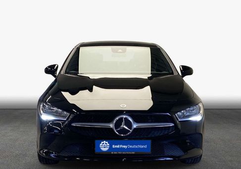 Mercedes-Benz CLA 250, 2022