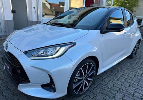 Toyota Yaris, 2025