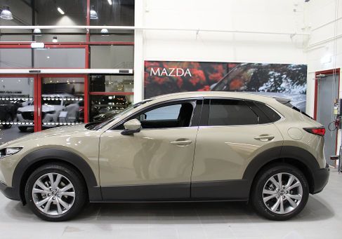 Mazda CX-30, 2025