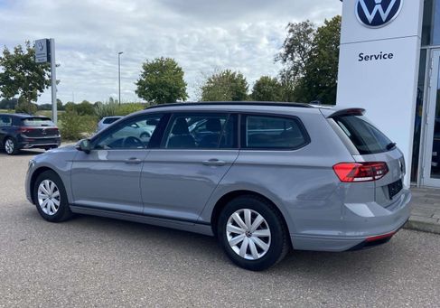 Volkswagen Passat Variant, 2023 3