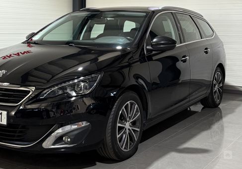 Peugeot 308, 2015