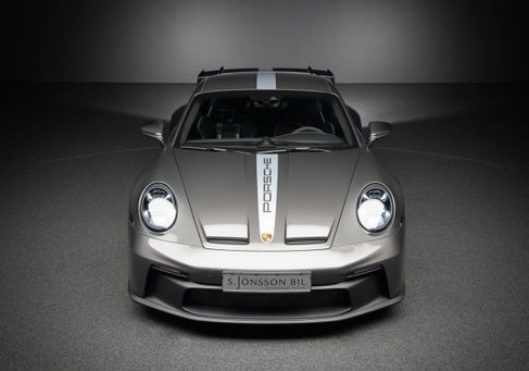 Porsche, 2023