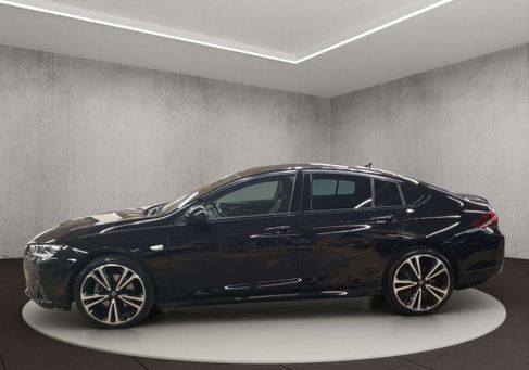 Opel Insignia, 2022
