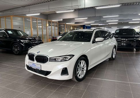 BMW 318, 2023