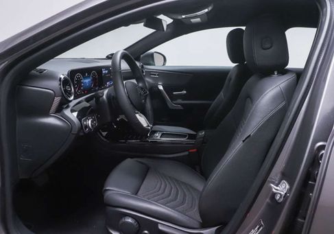 Mercedes-Benz A 180, 2025