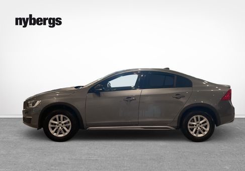 Volvo S60 Cross Country, 2017