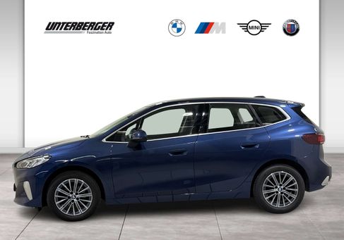 BMW 218, 2022 2