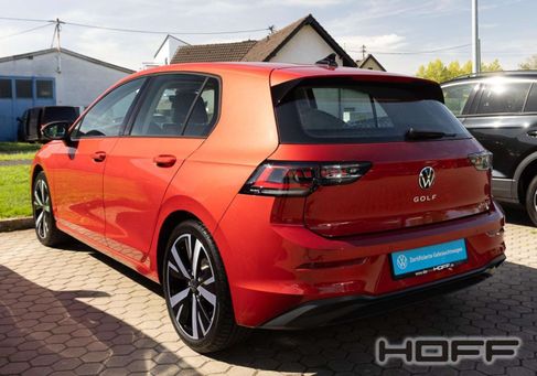 Volkswagen Golf, 2025 2