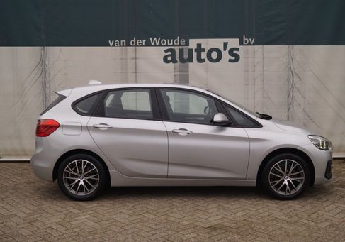 BMW 216 Active Tourer, 2018