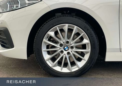 BMW 118, 2022