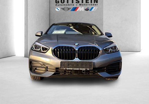 BMW 118, 2024 3