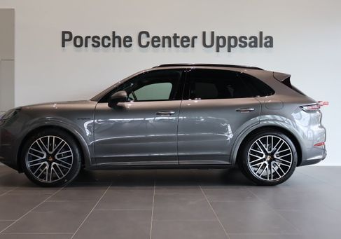 Porsche Cayenne, 2025