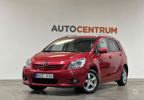 Toyota Verso, 2012