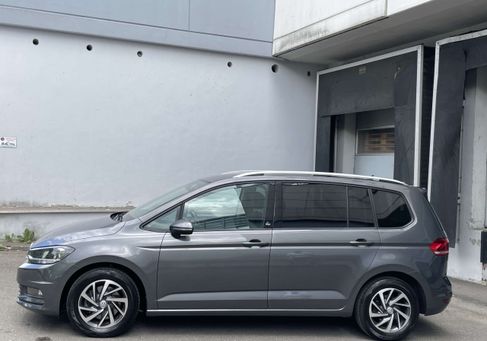Volkswagen Touran, 2018 3