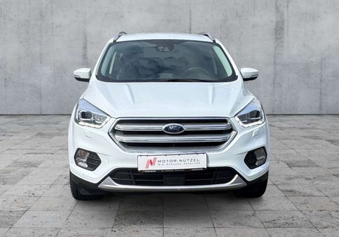 Ford Kuga, 2019
